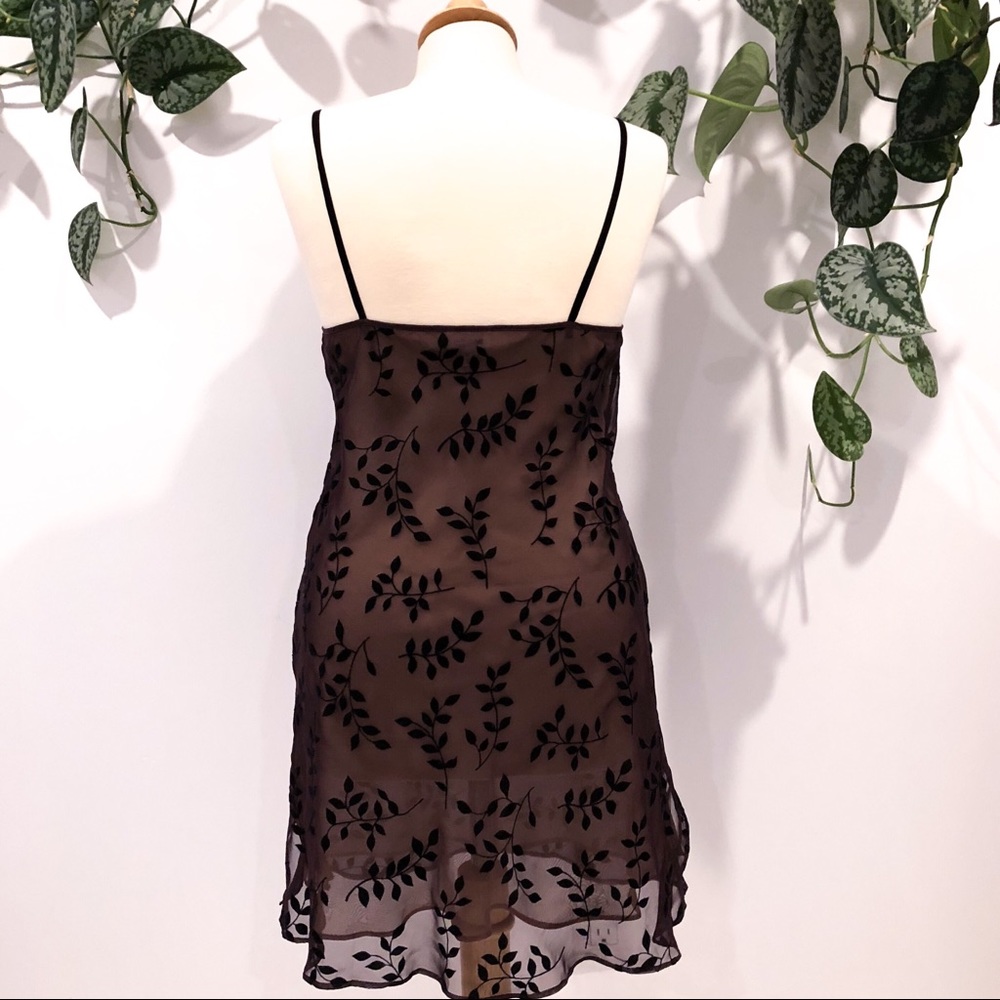 ❌SOLD❌ Calvin Klein Chemise Night Gown Slip Plum - Picture 4 of 5